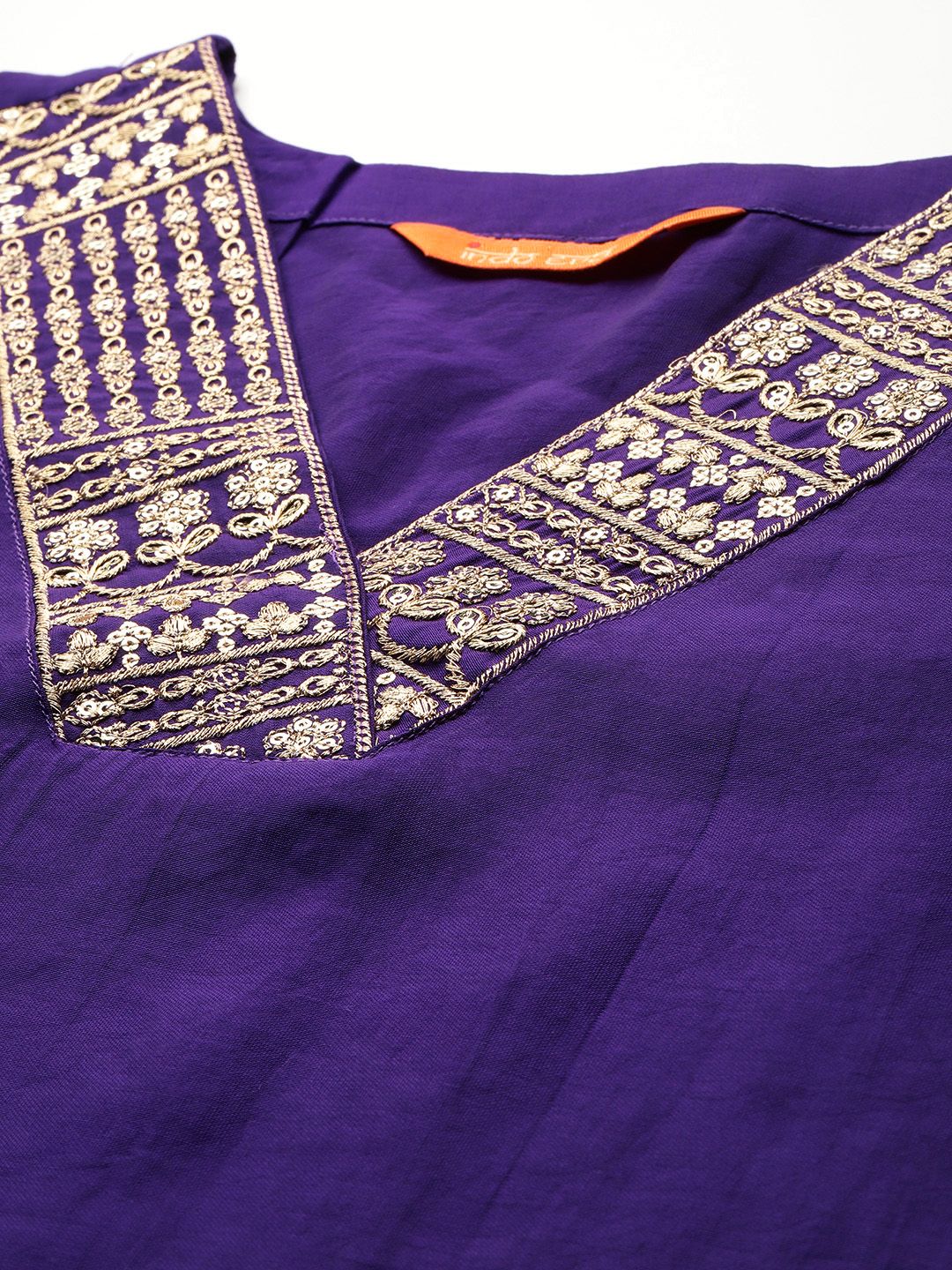 Dhiyona IE Ethnic Motifs Embroidered Thread Work Kurta With Trousers & Dupatta