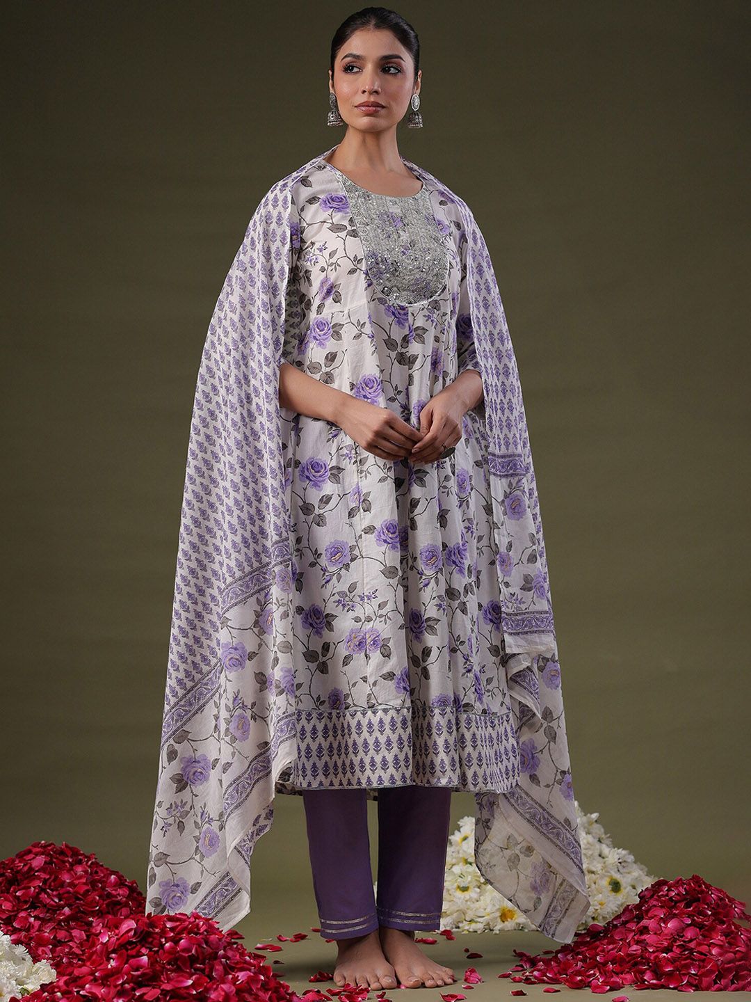 Dhiyona IE Floral Printed Empire Sequinned Pure Cotton Kurta With Trousers & Dupatta