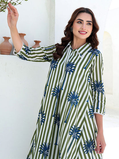 Women Floral Printed Pure Cotton A-Line Kurta with Trousers