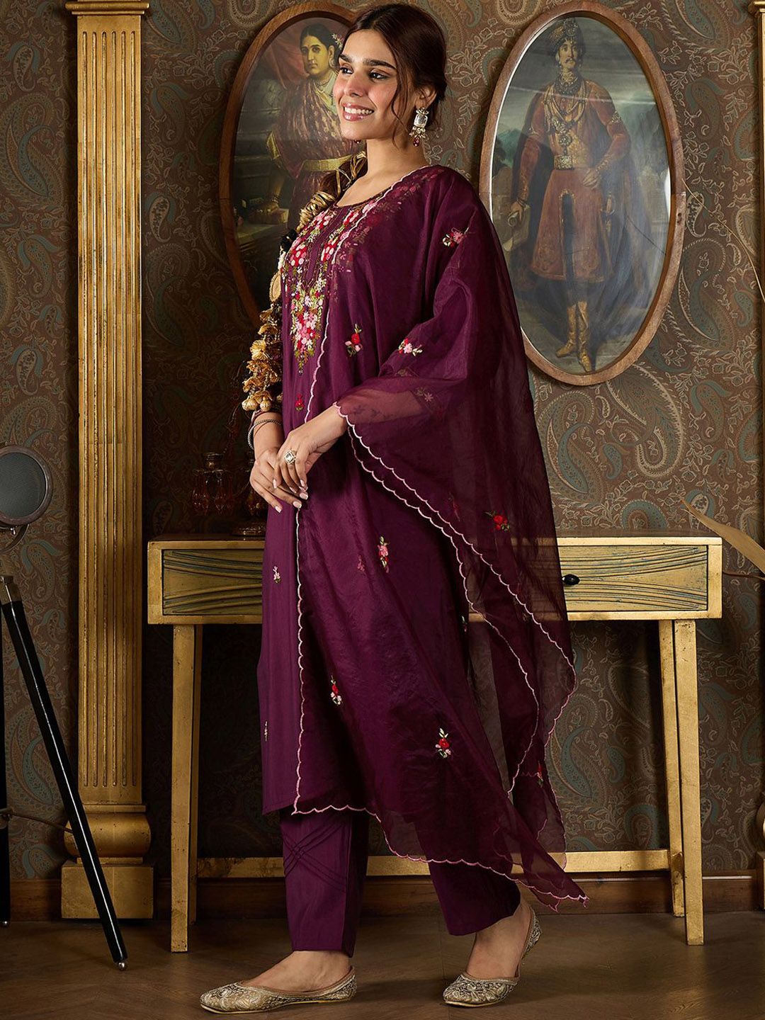 Dhiyona IE Floral Embroidered Kurta With Trousers & Dupatta