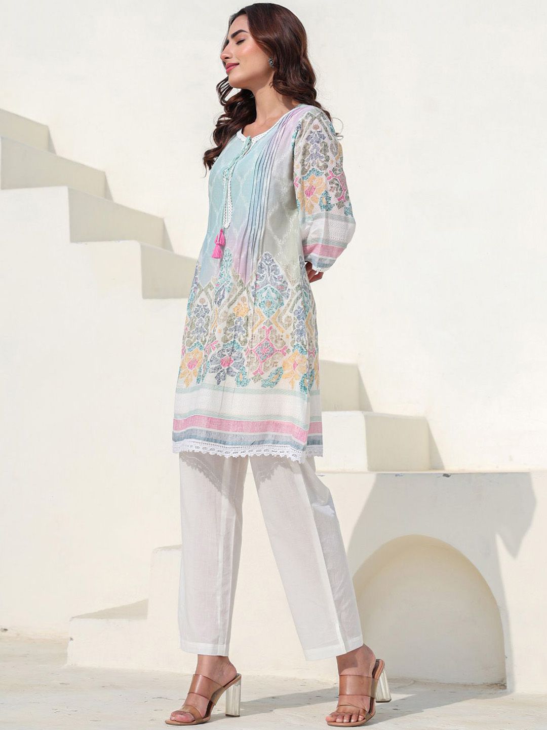 Floral Printed Notch Neck A Line Pure Cotton Kurta With Trousers