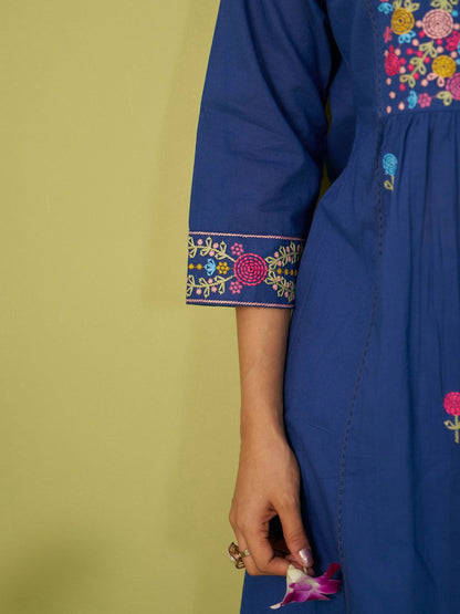 Women Floral Embroidered Cotton Kurta with Trousers & Dupatta