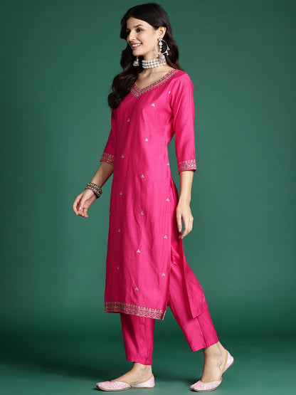 Dhiyona IE Embroidered Liva Kurta with Trousers & With Bandhani Print Dupatta