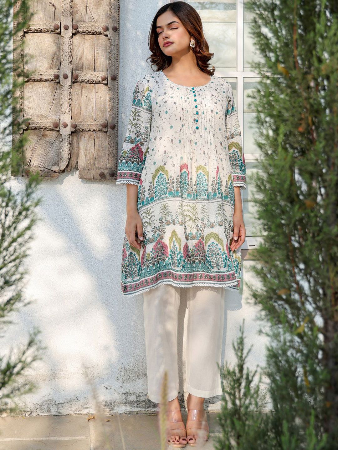 Floral Printed A Line Pure Cotton Kurta With Trousers