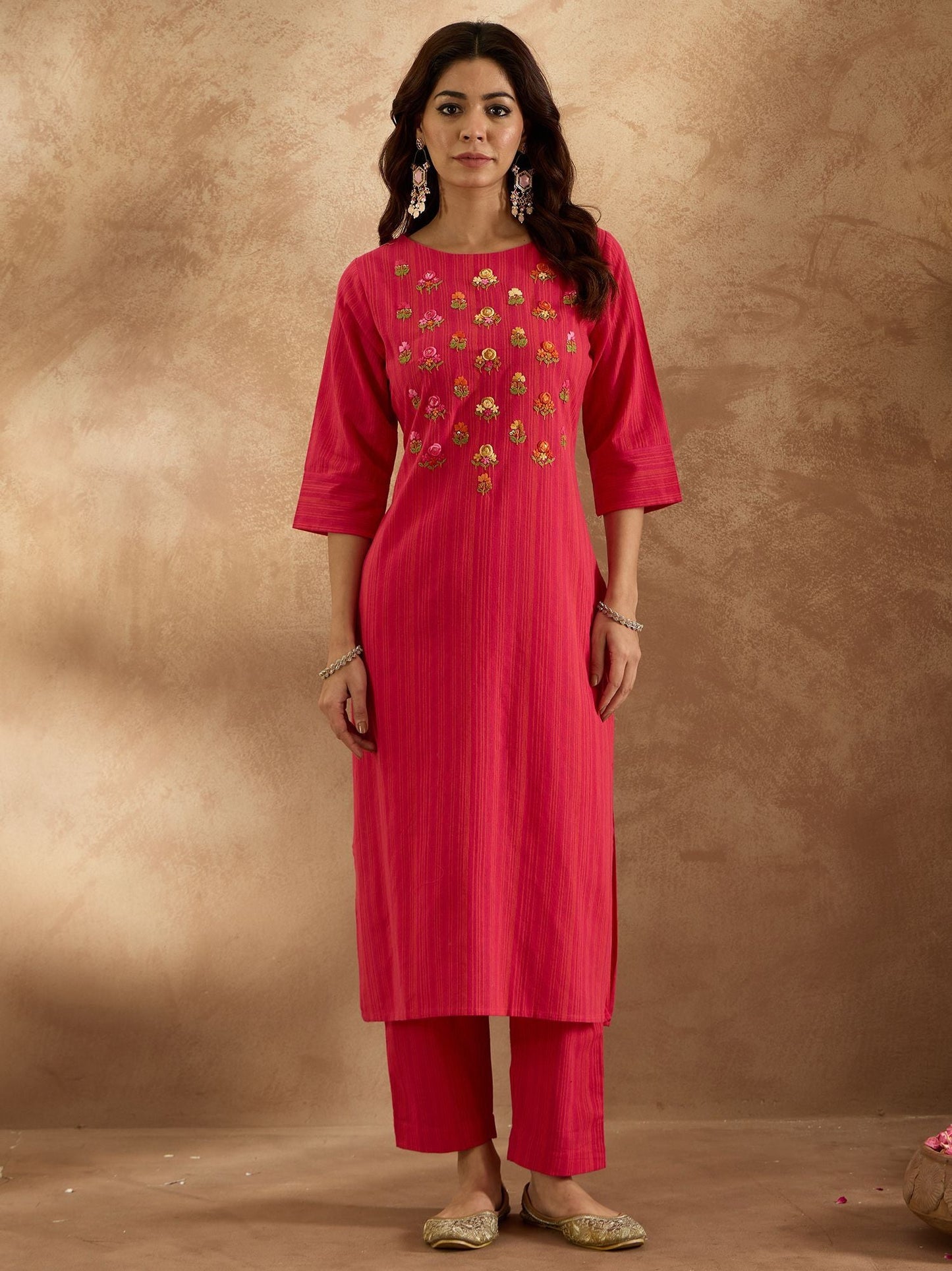 Dhiyona IE Floral Embroidered Pure Cotton Straight Kurta with Trouser