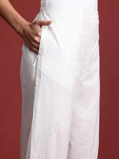 Dhiyona IE Floral Embroidered Thread Work Pure Cotton Kurta with Trousers & With Dupatta