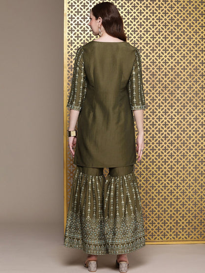 Dhiyona PD Women Ethnic Motifs Printed Regular Jashn Kurta with Sharara