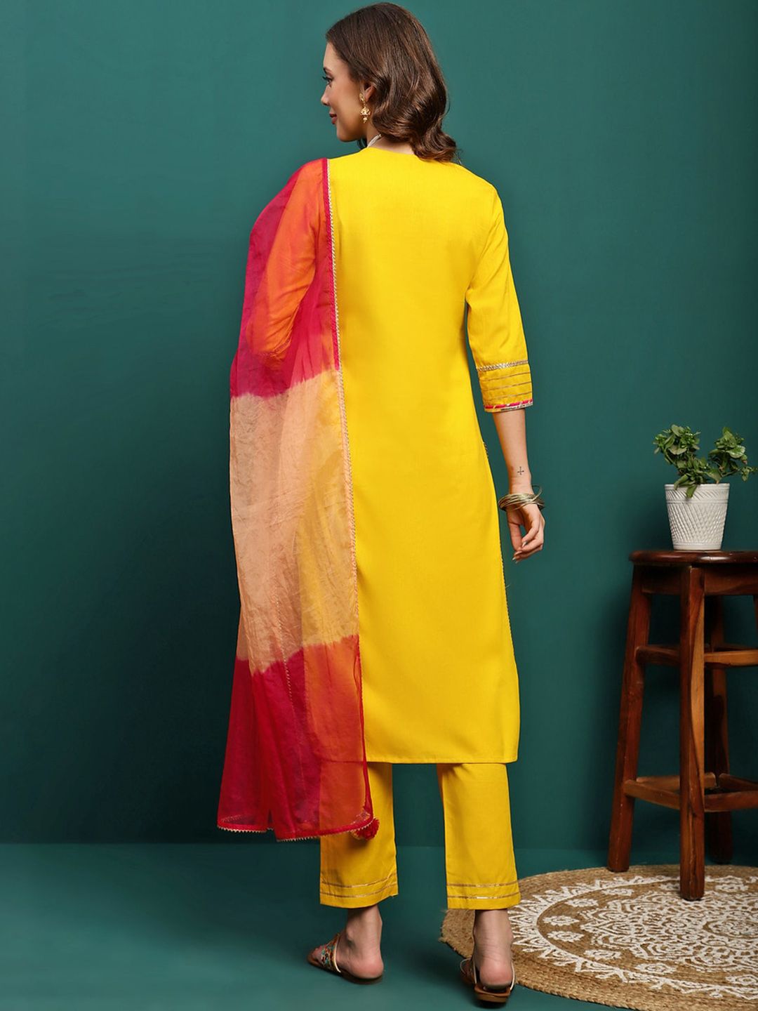 Dhiyona SN Women's Embroidered Round Neck Straight Kurta With Trousers & Dupatta