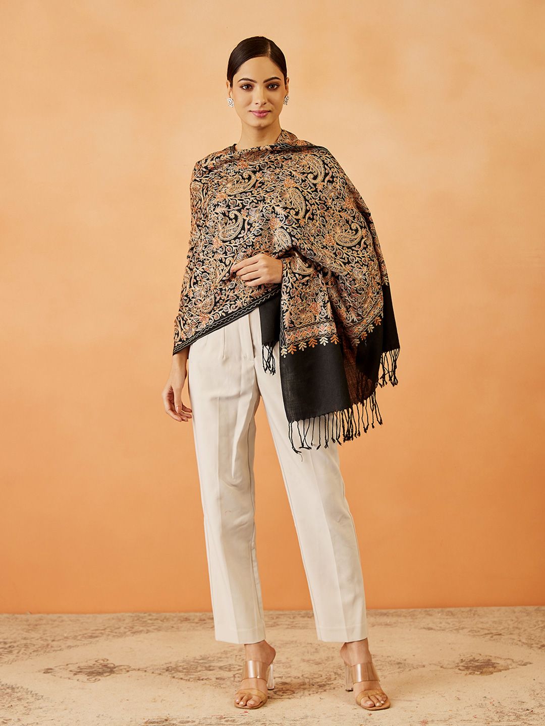 Dhiyona PA Women Paisley Woven Design Shawl