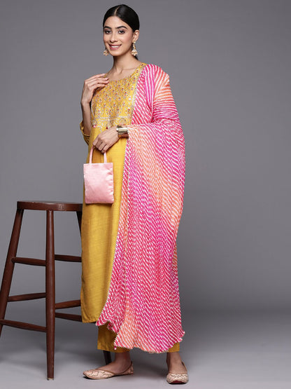 Dhiyona VA Women'sEmbroidered Sequinned Straight Kurta with Trousers & Dupatta