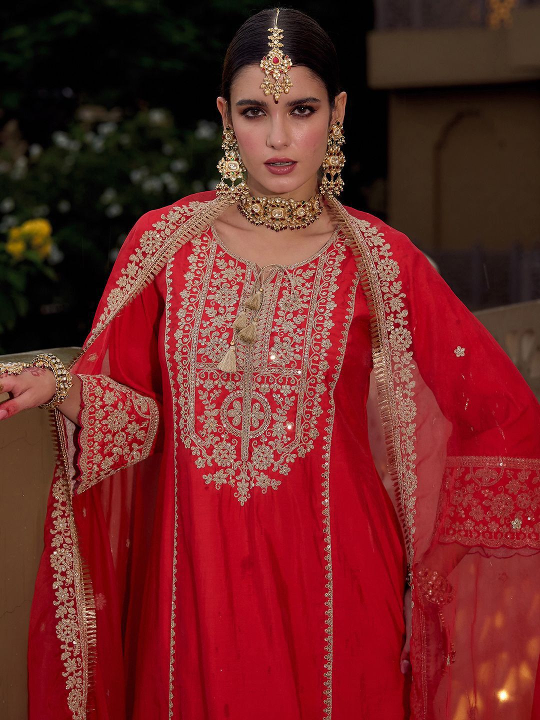 Dhiyona IE Ethnic Motifs Embroidered Panelled Kurta With Trousers & Dupatta