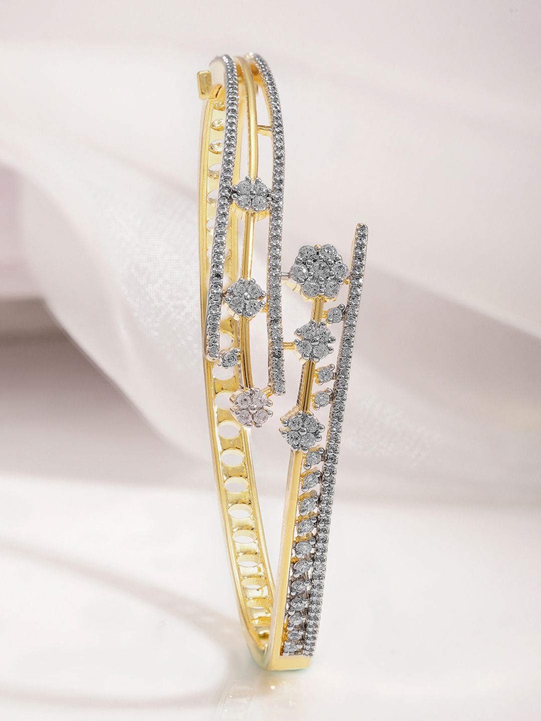 Dhiyona RJ Women's 22KT Gold-Plated Cubic Zirconia Studded Bangle-Style Bracelet