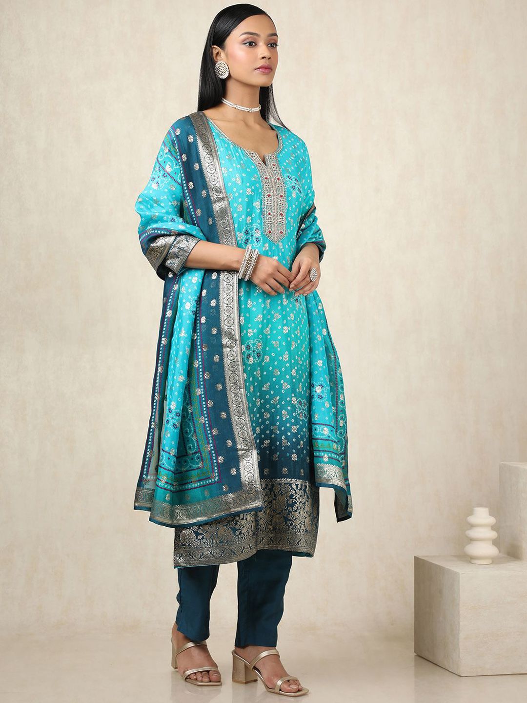 Dhiyona SO Women's Bandhani Printed Thread Work Brocade Straight Kurta With Trousers And Dupatta