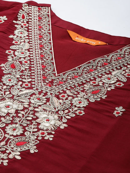 Dhiyona IE Floral Embroidered Sequinned Kurta with Trousers & With Dupatta