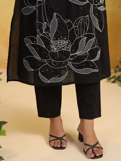 Dhiyona VA Women's Floral Embroidered Regular Sequinned Pure Cotton Kurta with Trousers