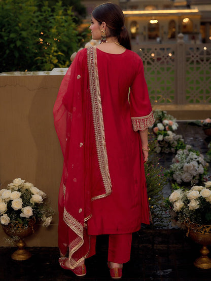Ethnic Motifs Embroidered Panelled Kurta With Trousers & Dupatta