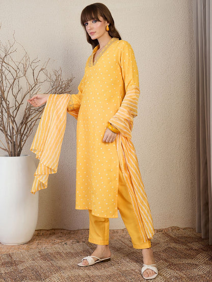 Dhiyona IE Bandhani Printed Straight Kurta With Trouser & Dupatta