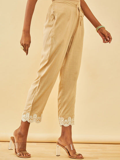 Dhiyona SO Women's Floral Yoke Design Regular Thread Work Kurta with Trousers