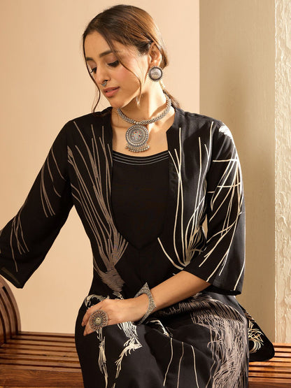 Women Printed Regular Kurta with Trousers