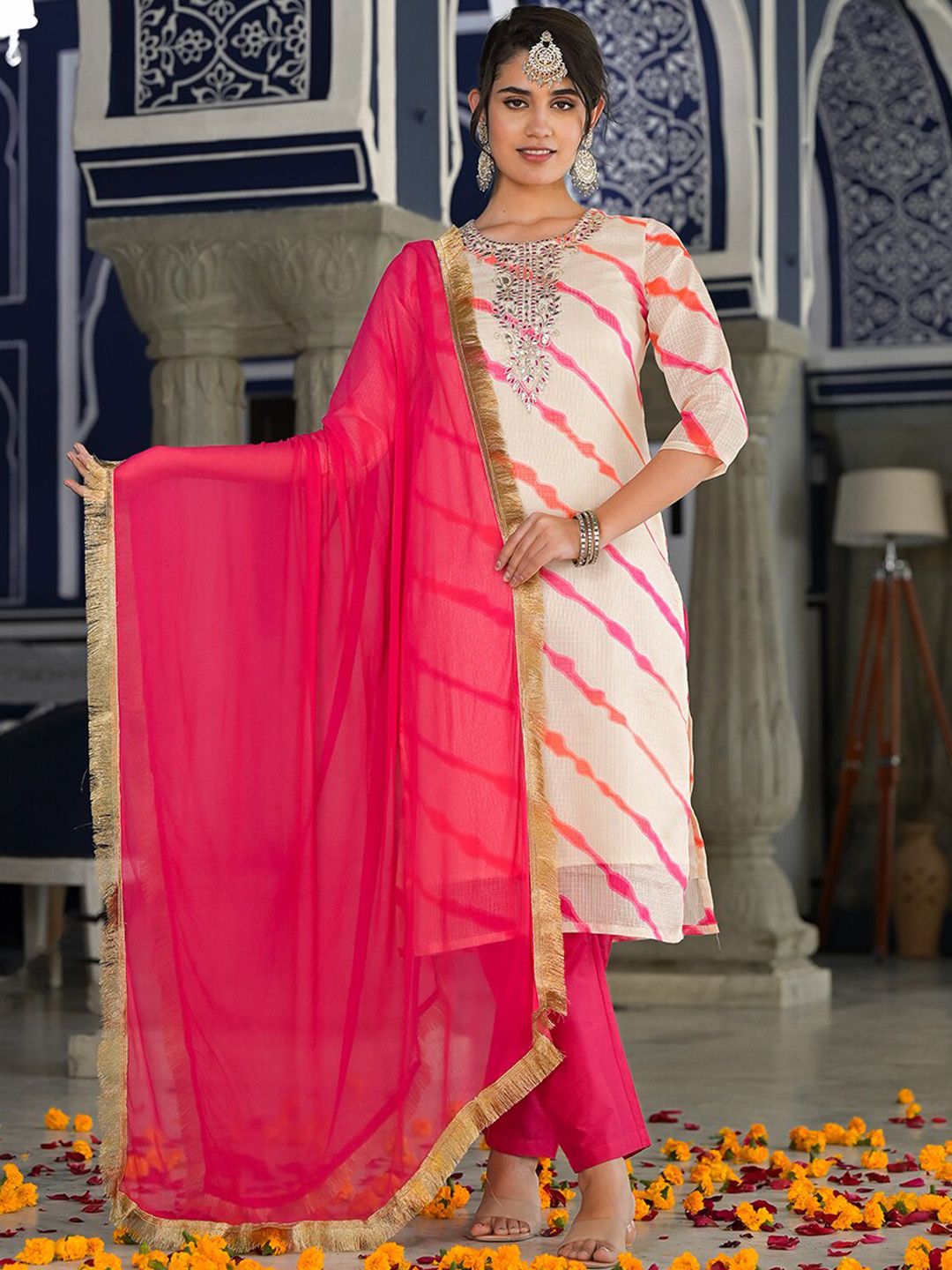 Dhiyona VA Women's Bandhani Dyed Regular Gotta Patti Kurta with Trousers & With Dupatta