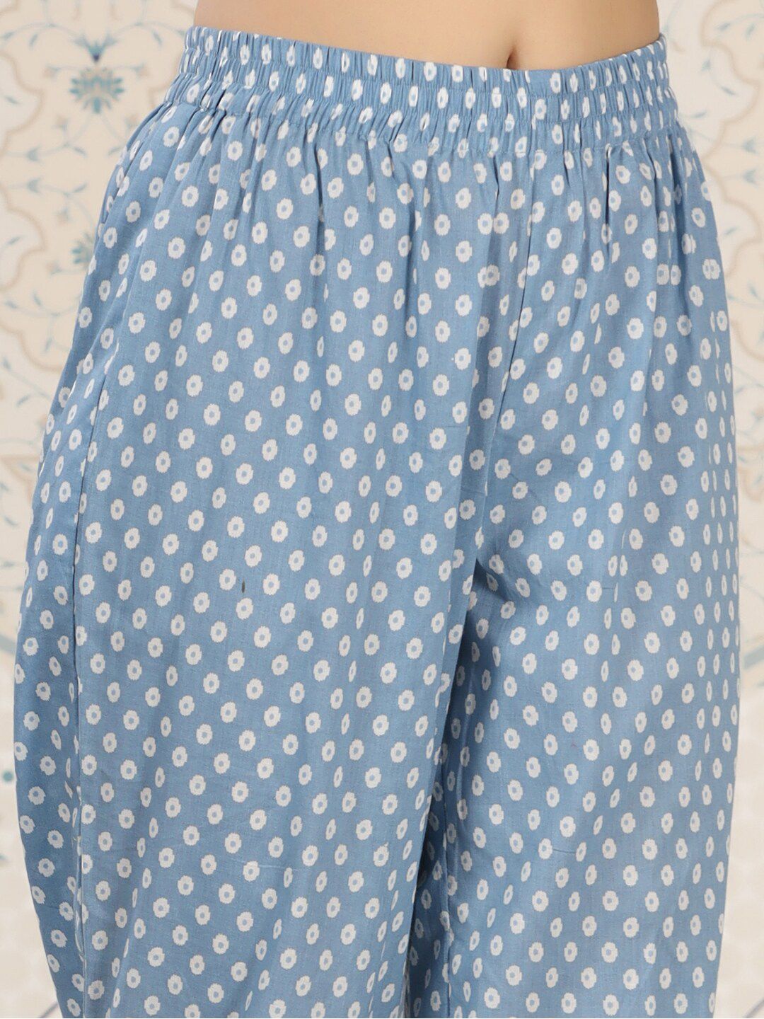 Dhiyona OD  Floral Printed Pure Cotton A-Line Kurta & Trousers With Dupatta