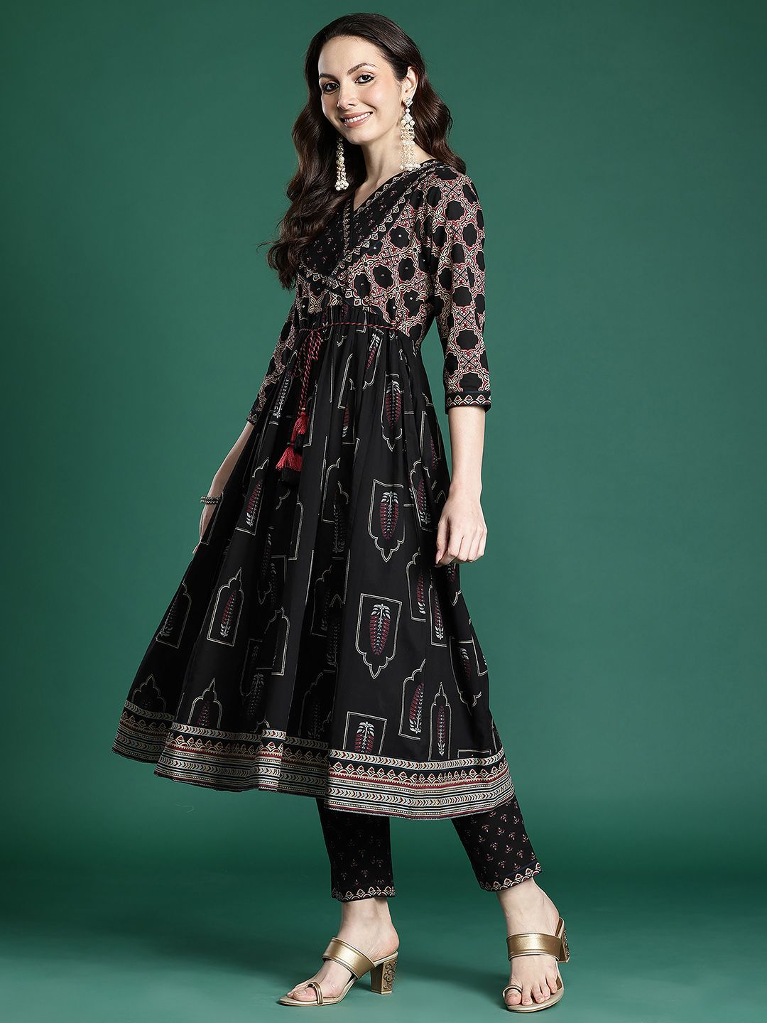 Ethnic Motifs Printed Angrakha Beads & Stones Pure Cotton Kurta Set