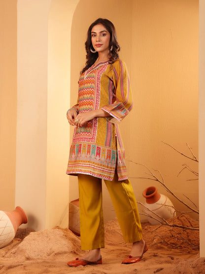 Dhiyona VA Women'sEthnic Motifs Printed Chanderi Silk Notch Neck Straight Kurta With Trousers
