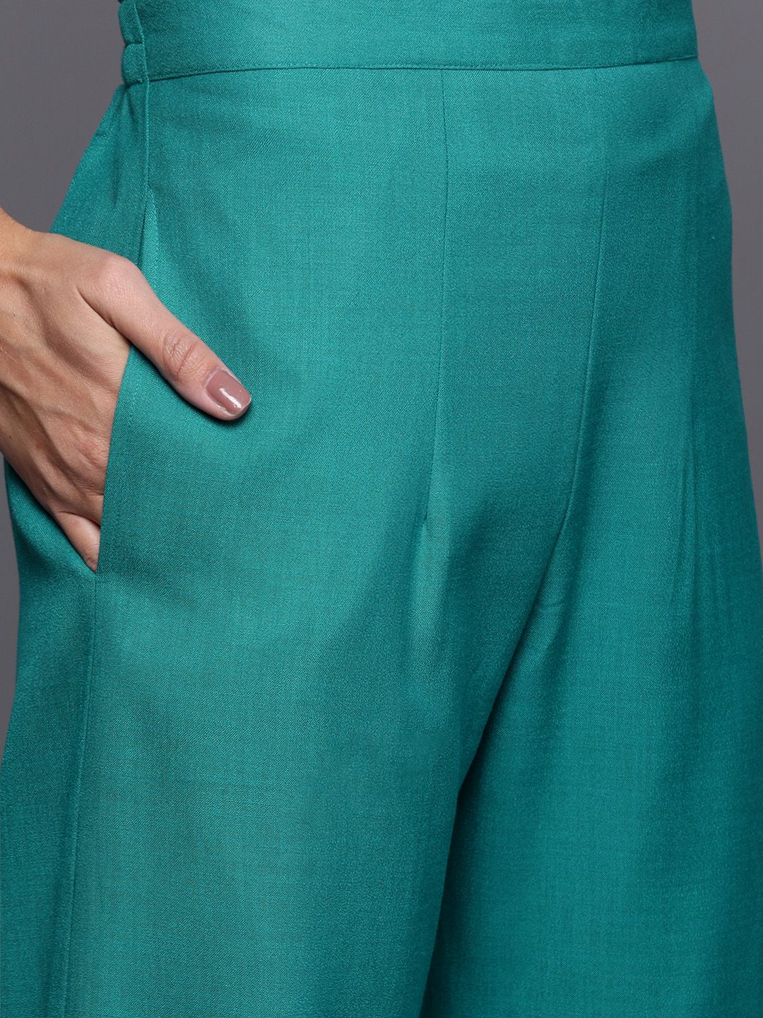 Women Green Ethnic Motifs Printed Kurta with Palazzos