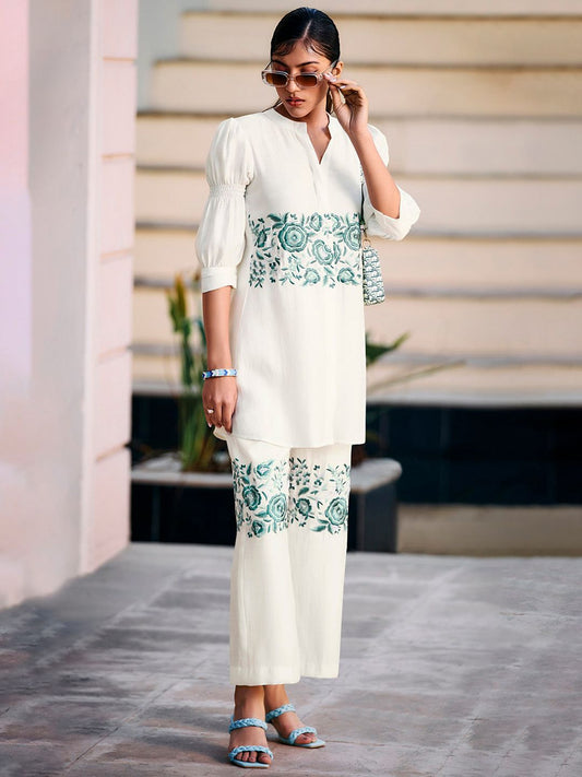 Dhiyona IE Embroidered Top & Trousers