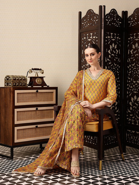 Dhiyona PD Women Floral Printed Regular Sequinned Jashn Kurti with Palazzos & Dupatta