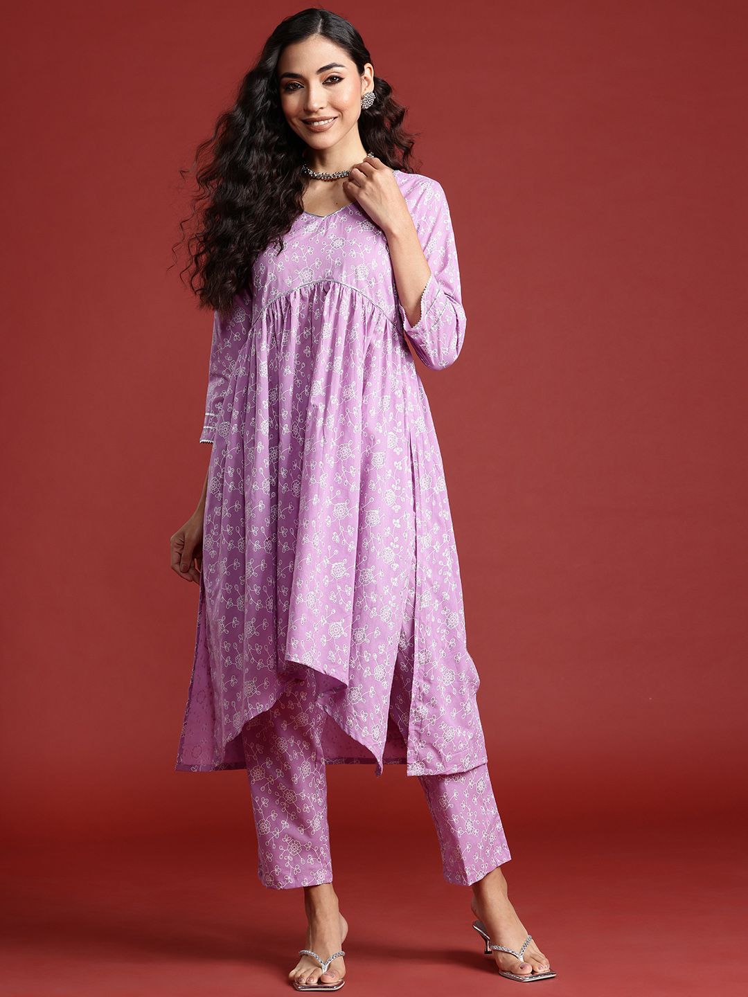 Dhiyona IE Women Floral Printed Empire Gotta Patti Pure Cotton Kurta with Trousers