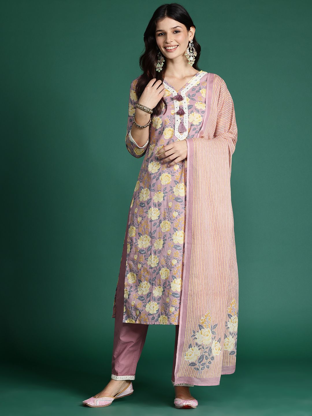 Women Floral Printed Thread Work Pure Cotton Kurta With Trousers & Dupatta