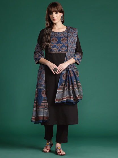 Dhiyona IE Ethnic Motifs Printed Mirror Work Pure Cotton Kurta with Trousers & With Dupatta