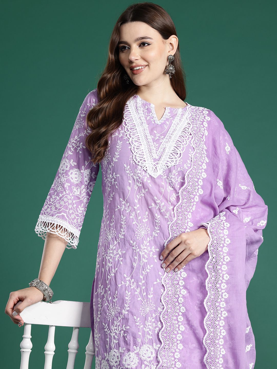 Dhiyona IE Floral Embroidered Thread Work Pure Cotton Kurta with Trousers & With Dupatta