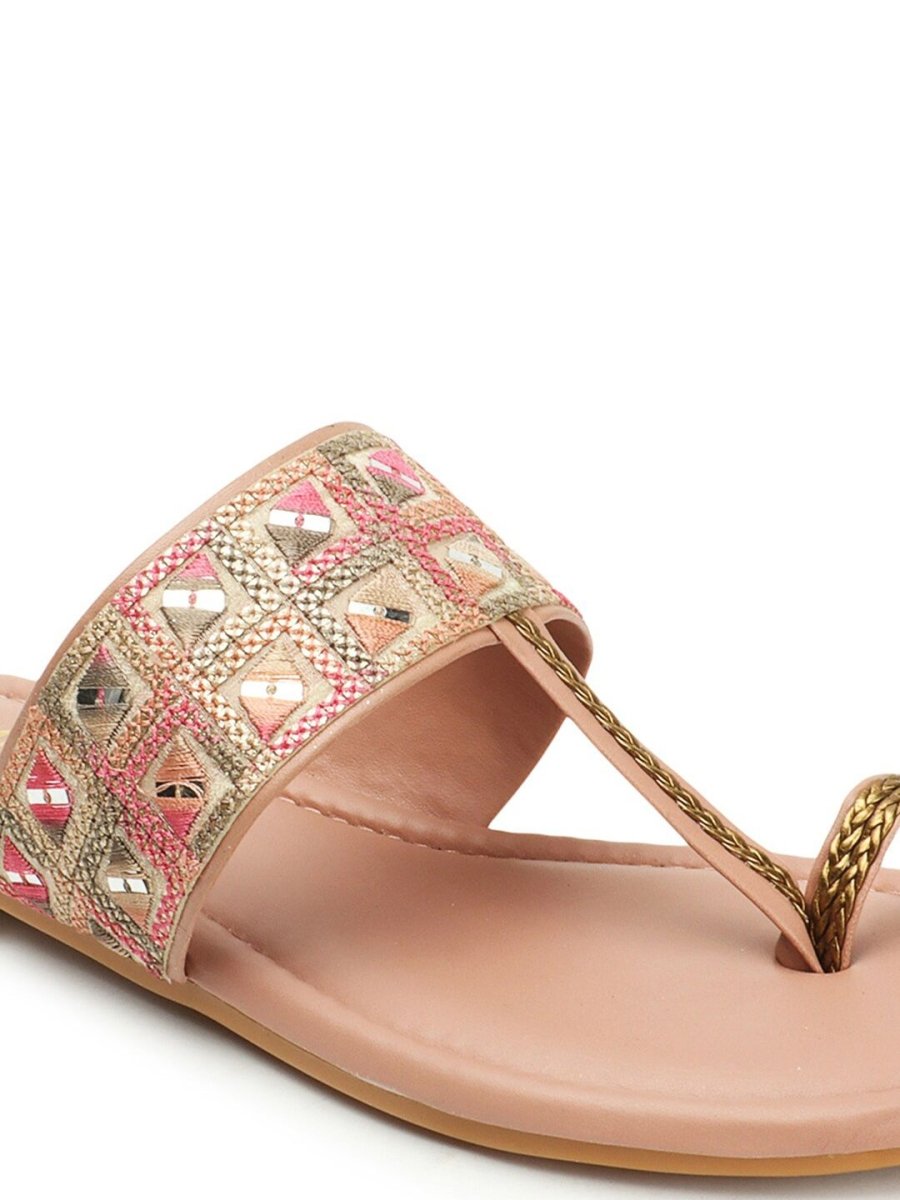 Dhiyona AK Embroidered One Toe Flats