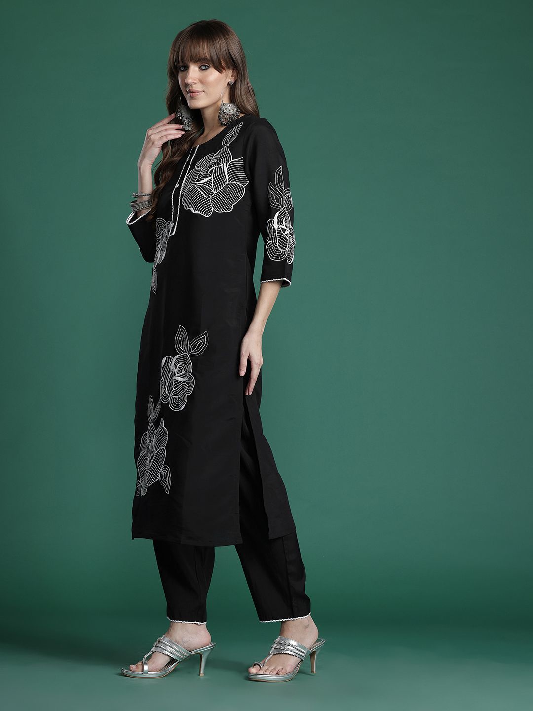 Dhiyona IE Floral Embroidered Pure Cotton Kurta with Trousers & Dupatta
