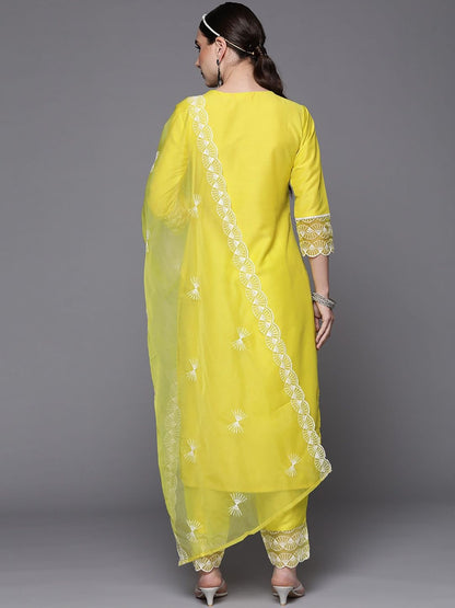 Women Ethnic Motifs Embroidered Thread Work Kurta with Trousers & Dupatta