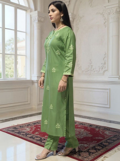 Dhiyona IE Floral Embroidered Round Neck Tunic With Trousers