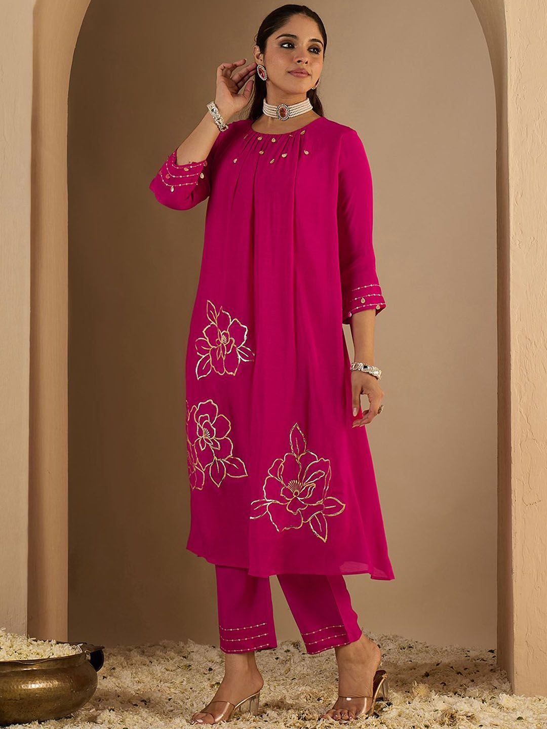 Dhiyona IE Women's Women Floral Printed A-Line Kurta with Trousers