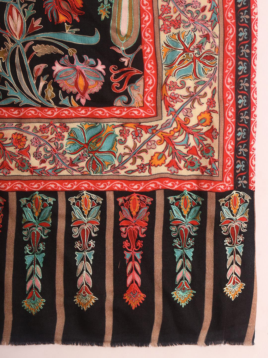 Dhiyona PA Rangkalam Paisley Embroidered Kalamkari Shawl
