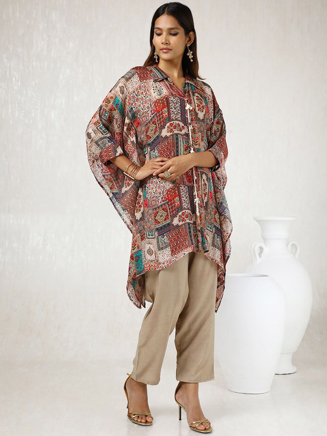 Dhiyona SO Women's Women Ethnic Motifs Printed Regular Beads and Stones Kurta with Trousers