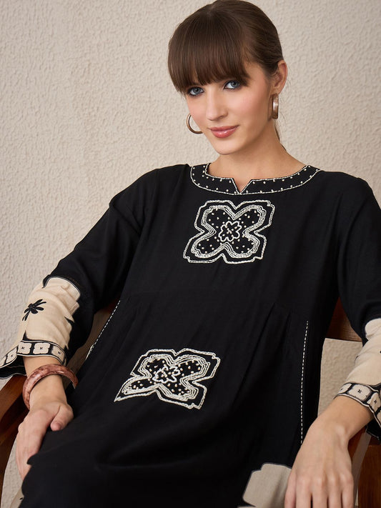 Floral Embroidered Notch Neck Empire Thread Work A-Line Kurta With Palazzo
