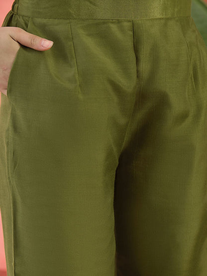 Dhiyona SN Women's Parrot Green Floral Sequinned Round Neck Straight Kurta With Palazzos And Dupatta