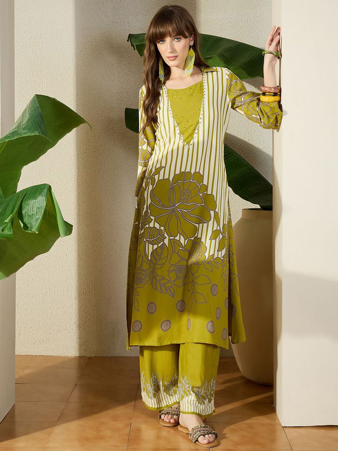 Dhiyona IE Printed Shirt Collar Top With Trouser