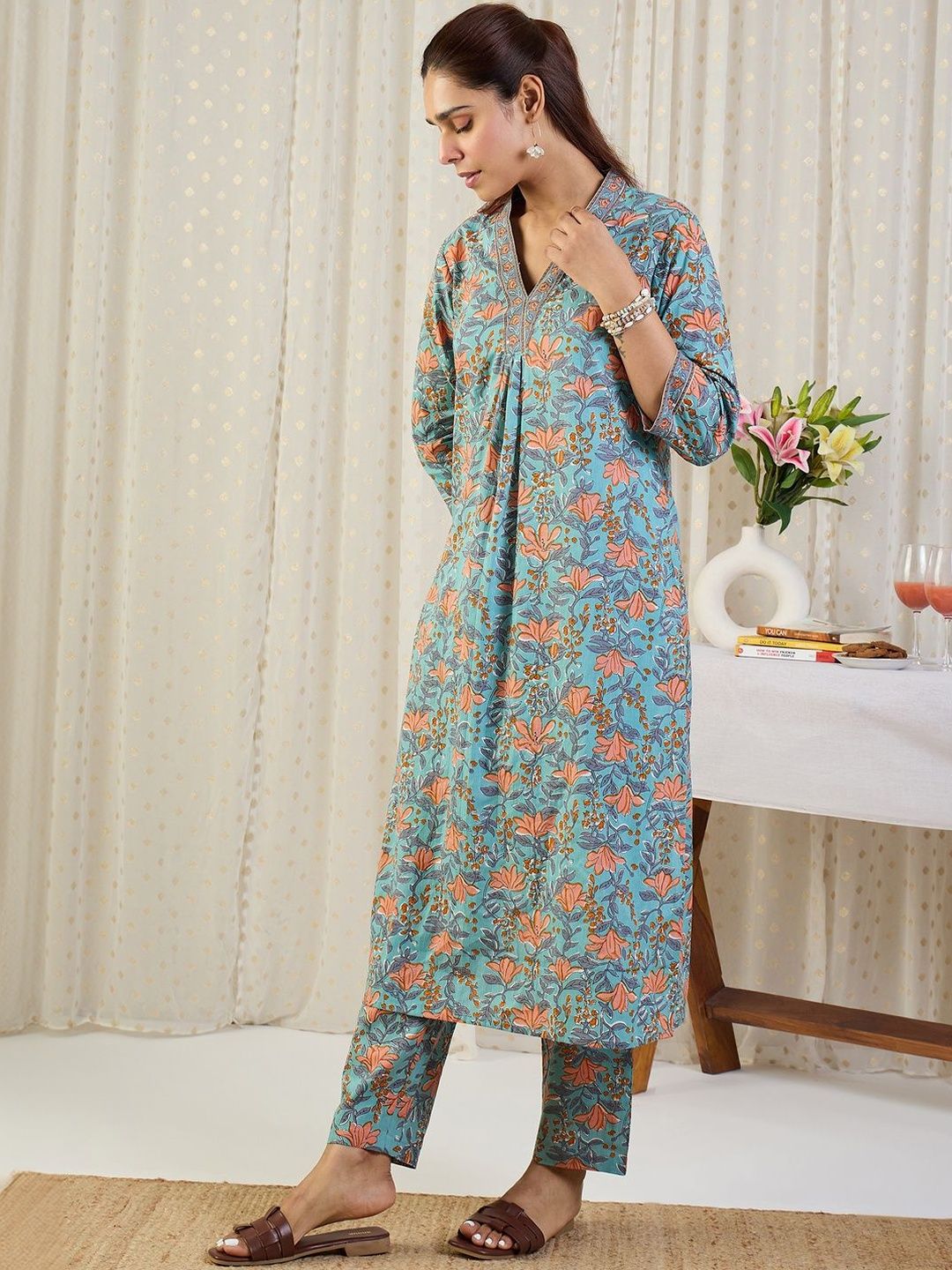 Dhiyona IE Printed Pure Cotton V-Neck Top With Trousers Co-Ords