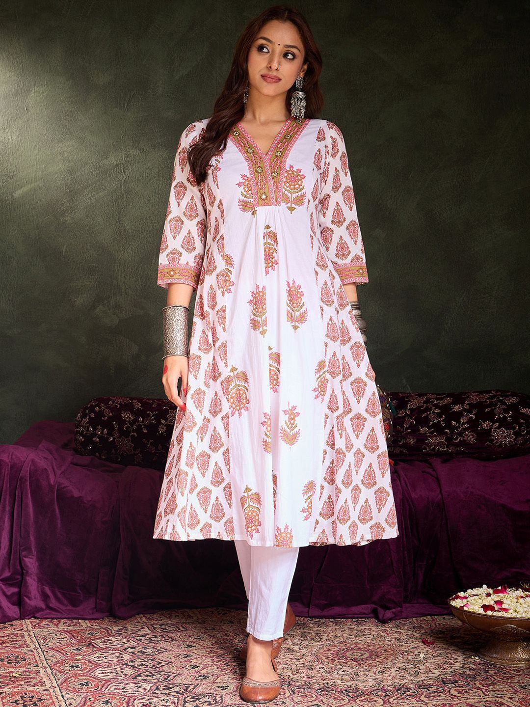 Floral Printed Panelled Pure Cotton A-Line Kurta With Trousers