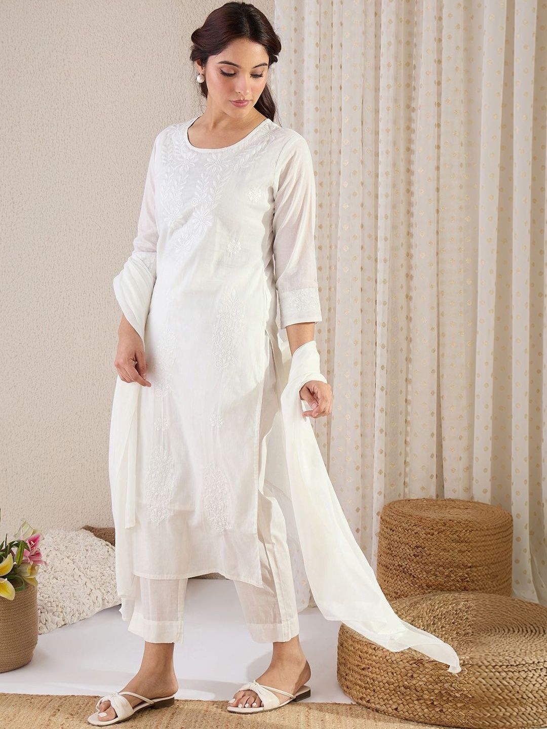 Women Ethnic Motifs Embroidered Regular Thread Work Pure Cotton Kurta with Trousers & With Dupatta