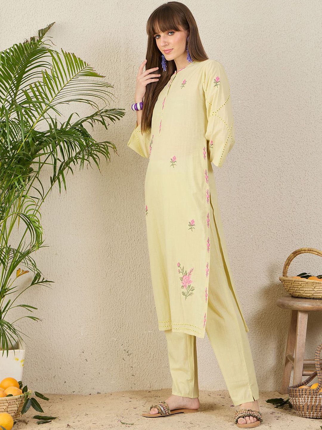 Dhiyona IE Floral Embroidered Pure Cotton Mandarin Collar Tunic With Trousers