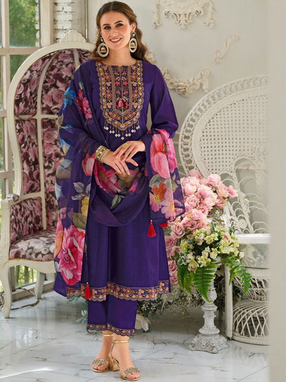 Women Floral Embroidered Kurta with Trousers & Dupatta