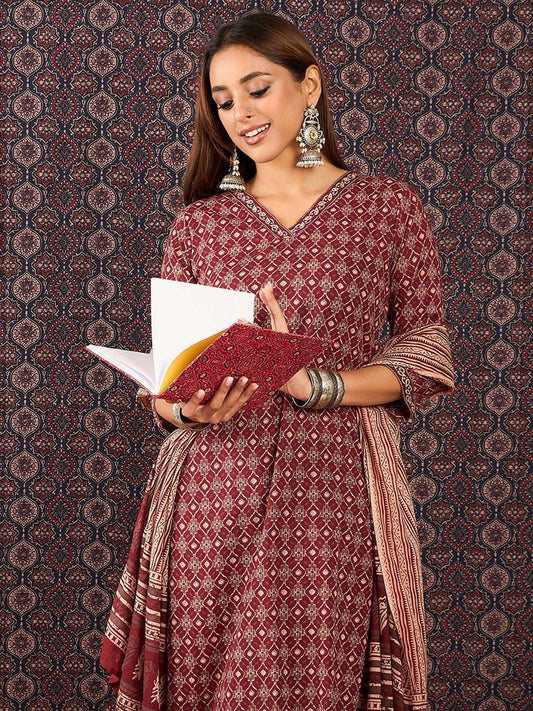 Ethnic Motifs Printed Sequinned Pure Cotton Kurta With Trousers & Dupatta